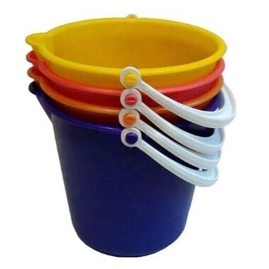 Plastmasas spainis ar rokturi 5 L, 1 gab.